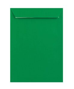 250 Dark Green C4 Envelopes Trade Box. Peel/Seal Pocket Flap. Green 120gsm Smooth Finish. 324mm x 229mm.