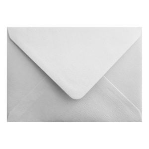 Accent Alabaster Envelope 5x7 Closed